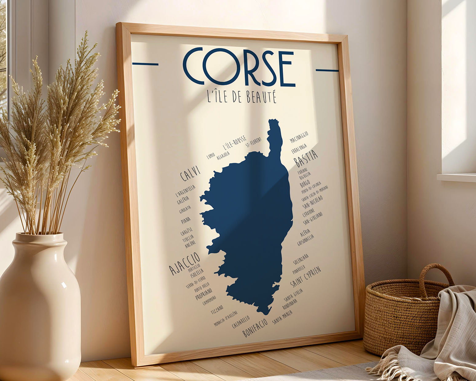 Poster mural Corse élégant et épuré, idéal pour salon ou bureau.