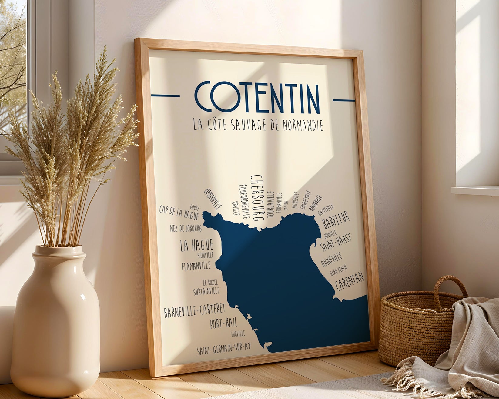 Poster Normandie Manche & Cotentin en papier premium, sans cadre pour intérieur élégant.